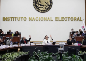Reajusta el INE presupuesto con recorte de 53% a elección judicial