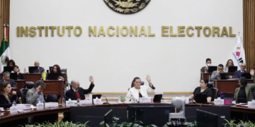 Reajusta el INE presupuesto con recorte de 53% a elección judicial
