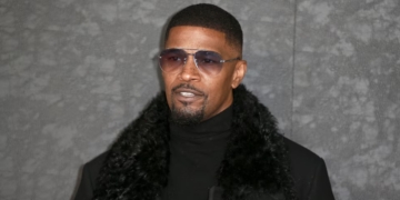 Planea Jamie Foxx demandar a agresor en restaurante de Beverly Hills