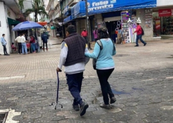 Prevén un día sin lluvias y fuertes vientos, de hasta 18°C en Tabasco