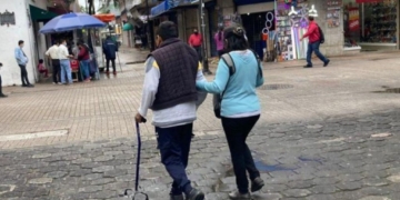 Prevén un día sin lluvias y fuertes vientos, de hasta 18°C en Tabasco