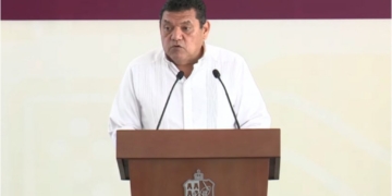 Destaca gobernador de Tabasco transparencia y cercanía en conferencias