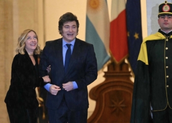 Javier Milei se reúne con primera ministra italiana Giorgia Meloni