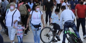 Aportan transacciones de sociedades no financieras y hogares el 80% al PIB