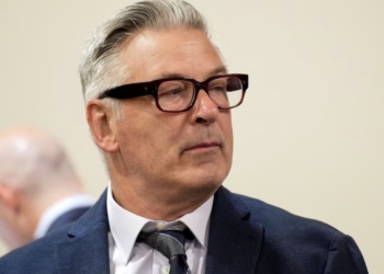 Alec Baldwin "expondrá la verdad" sobre el disparo que provocó una muerte en el set de “Rust”