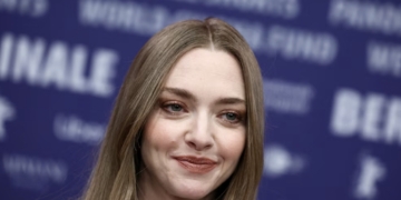 Revela Amanda Seyfried los detalles de su fallida audición para Glinda de "Wicked"