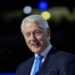 Dan de alta al ex presidente Bill Clinton de hospital de Washington