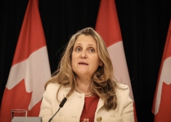 Ministra de Finanzas de Canadá renuncia por desacuerdos con Trudeau sobre aranceles de Trump