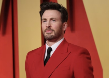 “Avengers: Doomsday” Chris Evans, en platicas para regresar a Marvel