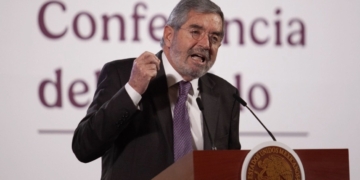 SRE reporta acciones en 53 consulados en EE.UU. ante amago de deportaciones