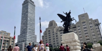 Se contrae la economía de México por primera vez en cuatro años