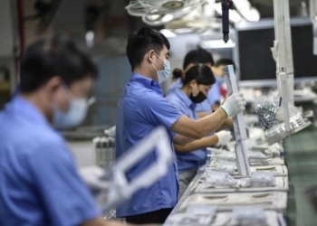 Por tercera ocasión, cae el personal ocupado en manufacturas