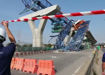 ¡Impactante! Caída de grúa en Tailandia causa 3 muertos y 2 desaparecidos