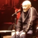Estrena Phil Collins documental en el que revela su dañado estado de salud