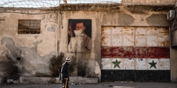 Discutirá la UE con nuevas autoridades sirias reducción de la influencia rusa