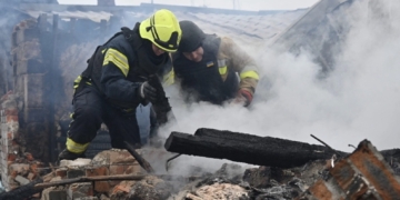 Rusia lanza misiles contra red energética de Ucrania