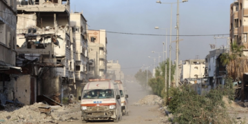 Evacuan a casi 50 pacientes de Gaza ante colapso del sistema sanitario