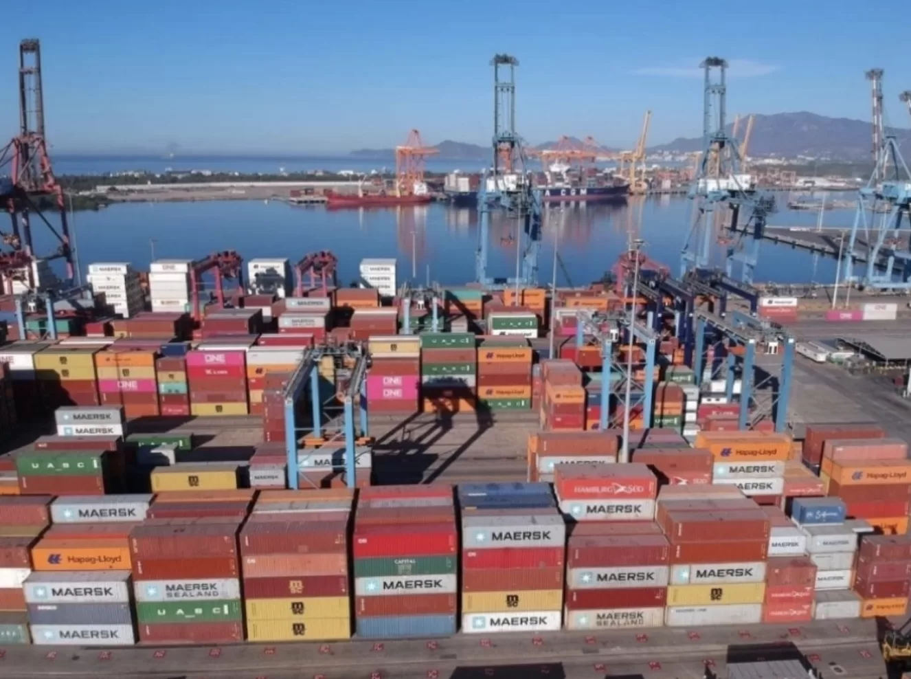 Consolidó México su lugar como principal socio comercial de EE.UU.