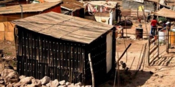 Registran en situación de pobreza a 450 mil casas de Tabasco