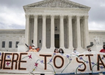 Planea Trump medida para poner fin a la ciudadanía por nacimiento