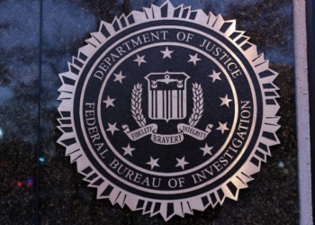 Halla el FBI arsenal de 150 bombas caseras en una vivienda en Virginia