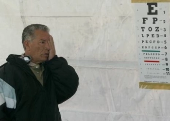 Desarrollan un colirio para tratar degeneración macular seca asociada a edad