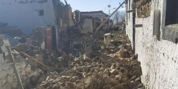 Fuerte terremoto en el Tíbet deja al menos 95 muertos