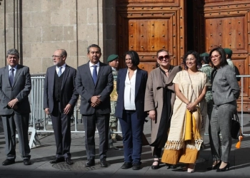 Claudia Sheinbaum garantiza más recursos para la elección judicial: INE