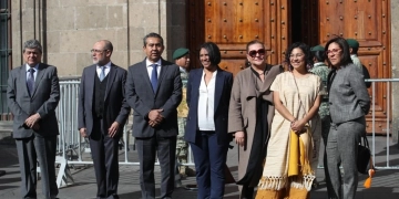 Claudia Sheinbaum garantiza más recursos para la elección judicial: INE