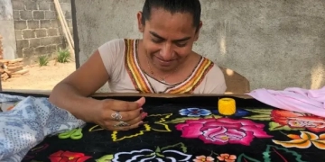 Gobierno federal lanza programa de apoyo a mujeres artesanas