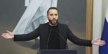 Bukele apuesta por minería metálica en El Salvador