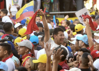 Ex boina verde afirma que Trump apoyó complot contra Maduro