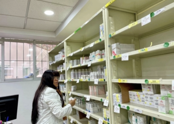 Posponer resultado de licitación no afectará la entrega de medicinas, asegura la Ssa